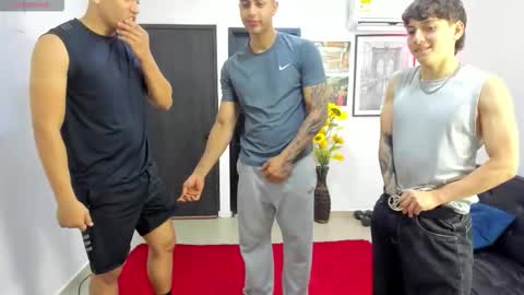 Team Cris Darwin- Fernando- Stiven- David online show from March 20, 11:25 am