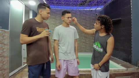 Team Cris Darwin- Fernando- Stiven- David online show from December 12, 11:29 am