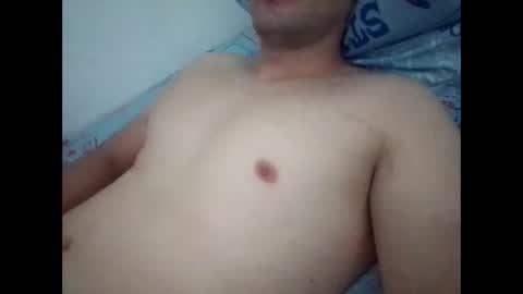 Snapshot of mateo2803 chatting on September 12, 10:37 am mateo2803 online show from September 12, 10:37 am