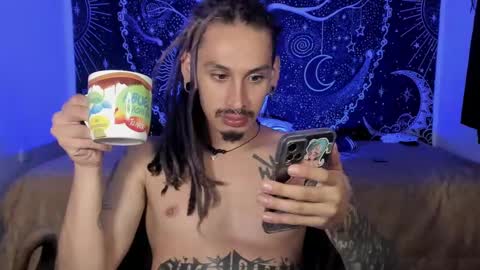 Mateo online show from January 15, 2:06 am