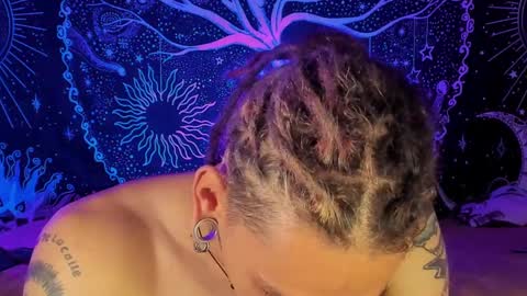 Mateo online show from January 14, 3:01 am