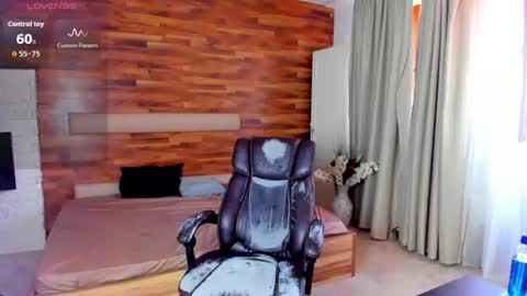MateoBenjamin online show from June 19, 11:59 am