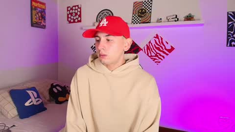 Snapshot of mathew_conelly chatting on January 25, 2:47 am Matt online show from January 25, 2:47 am