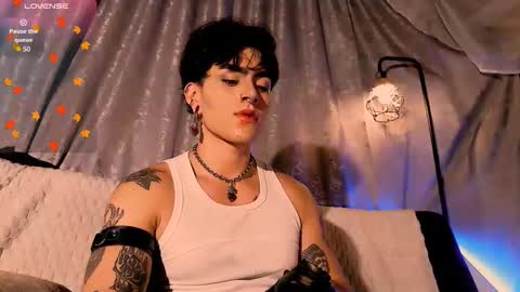 Snapshot of mathewth chatting on October 27, 1:19 am Mathew                        online show from October 27, 1:19 am