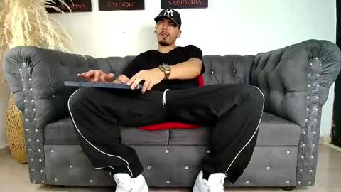  MATIAS COSTA  online show from May 21, 3:13 am