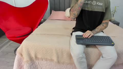 Matias Son online show from December 29, 7:22 pm