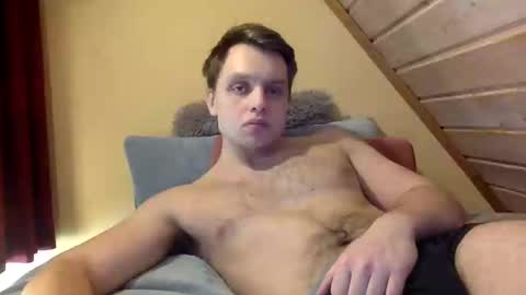 Snapshot of matko1492 chatting on February 8, 6:54 am matko1492 online show from February 8, 6:54 am