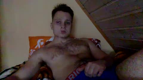 Snapshot of matko1492 chatting on December 2, 10:59 am matko1492 online show from December 2, 10:59 am