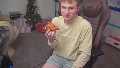 Matt Cash online show from December 11, 2:11 am