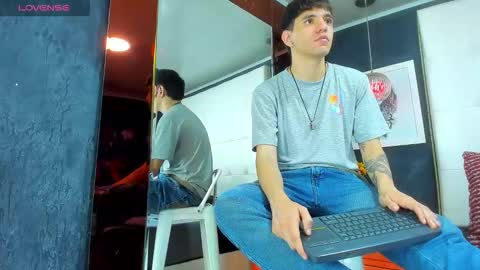 ---Matteo--- online show from September 24, 4:45 am