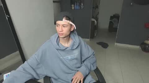 mattias     online show from February 18, 2:16 pm