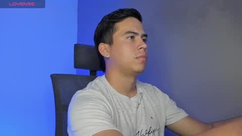 Snapshot of mattiwsmorris_ chatting on February 14, 11:10 am mattiwsmorris_ online show from February 14, 11:10 am