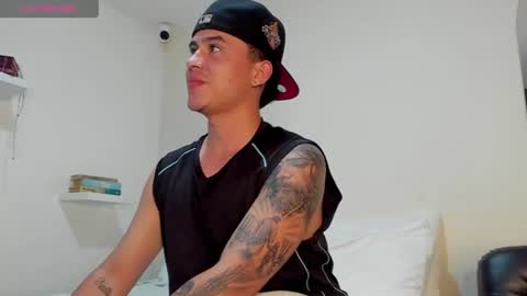 mattiwsmorris_ online show from June 21, 1:55 am