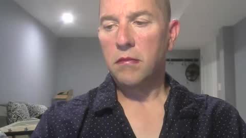 mattlikestoplay online show from April 24, 6:10 pm