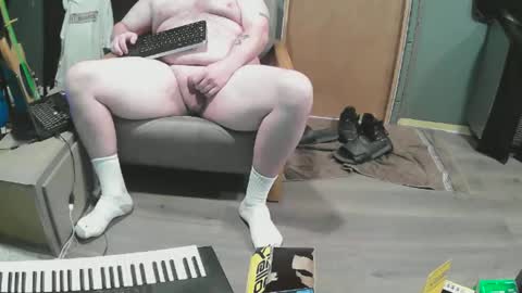 mattskiba89 online show from October 16, 8:00 am