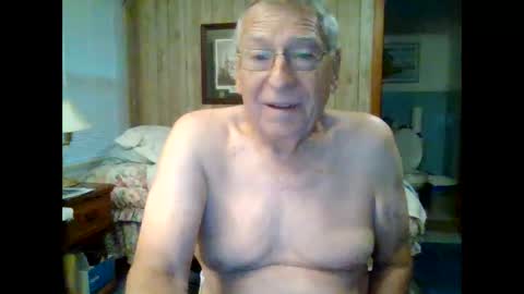 Snapshot of maturecouple1954 chatting on September 21, 11:32 am SXECPL55 at G mail Dot Com online show from September 21, 11:32 am