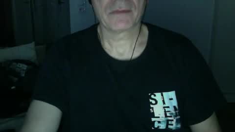 maturehotman online show from January 4, 7:55 am