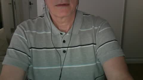 maturehotman online show from March 7, 4:55 pm