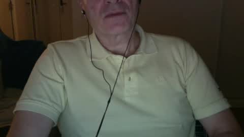 maturehotman online show from January 2, 8:46 pm