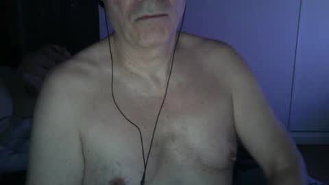 maturehotman online show from January 11, 9:25 pm