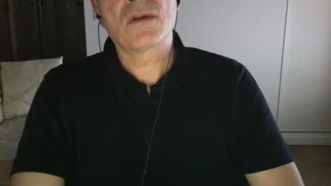 maturehotman online show from December 5, 7:51 pm