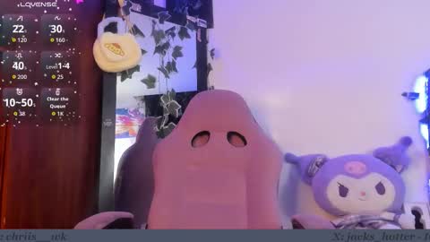 Snapshot of max_beloved chatting on October 21, 8:55 pm Max online show from October 21, 8:55 pm