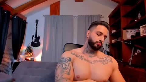 max D. online show from January 14, 3:15 pm