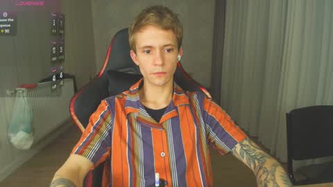 Max Gen with tats 24years  And Ethan without tats 20 years online show from December 17, 7:59 pm