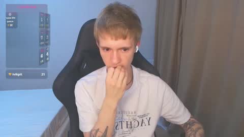 Max Gen with tats 24years  And Ethan without tats 20 years online show from February 24, 10:36 pm