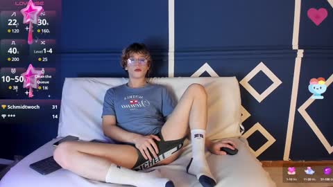 Max lover1 online show from February 5, 4:04 pm