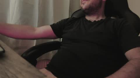 maxcamlove online show from July 2, 1:04 am