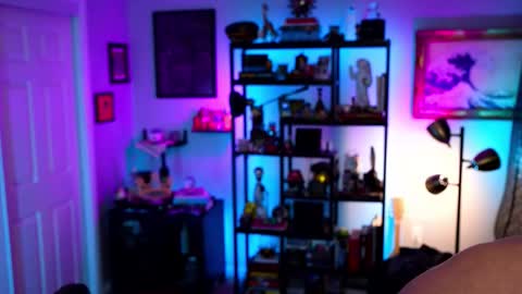 Max Hughes online show from November 27, 3:21 am