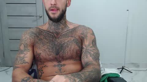 Maximus Fox online show from October 6, 8:19 am