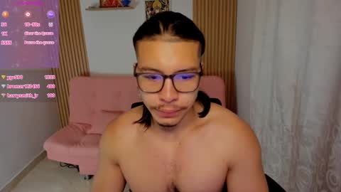 Mikael online show from February 7, 10:19 am