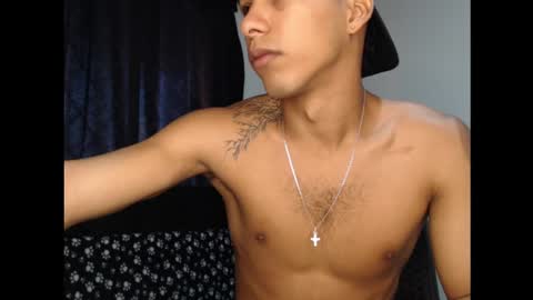 Maximo Aron Vega online show from December 12, 11:18 am