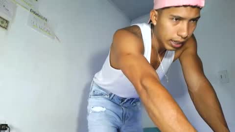 Maximo Aron Vega online show from March 23, 10:27 pm