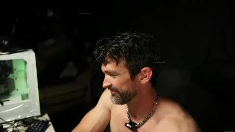Maximus7871 online show from April 22, 12:17 am