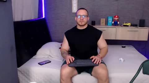 maximus online show from April 9, 8:48 pm