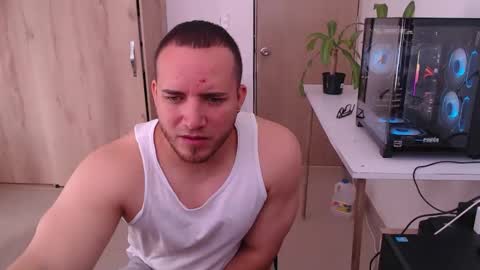 maximus online show from April 22, 1:38 pm