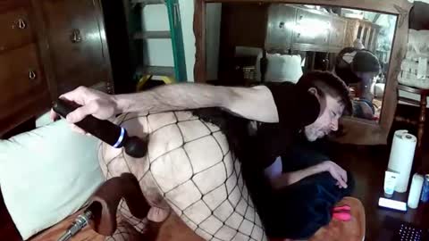 maxjr8008 online show from December 16, 11:17 am