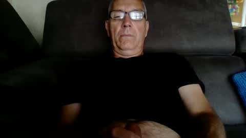 maxou569 online show from July 6, 6:21 am
