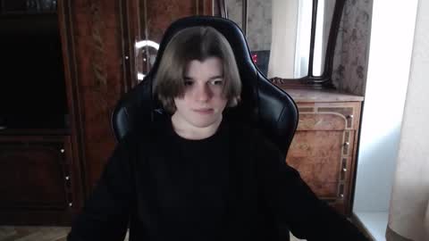 Max online show from January 13, 12:09 pm