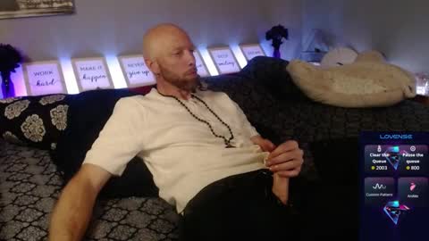 MaxRouger online show from September 13, 8:37 am