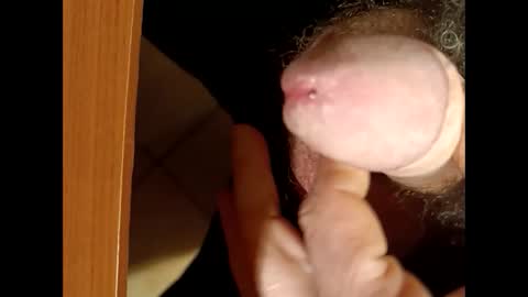 Max online show from January 8, 6:31 pm