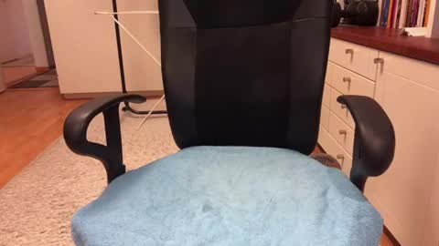 Max online show from February 3, 6:24 am