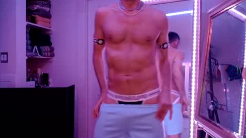 Maxxxbates online show from February 9, 2:38 am