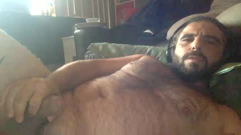 Snapshot of mazl0w chatting on February 4, 6:57 am mazl0w online show from February 4, 6:57 am