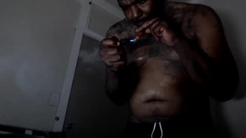 mbeezy318 online show from March 25, 7:07 pm