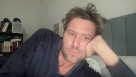 lol online show from December 23, 9:29 pm