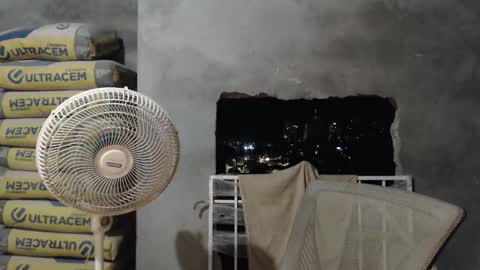 Mcgregor online show from January 15, 2:04 am